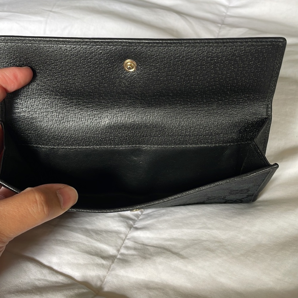 Authentic Gucci Wallet - image 4